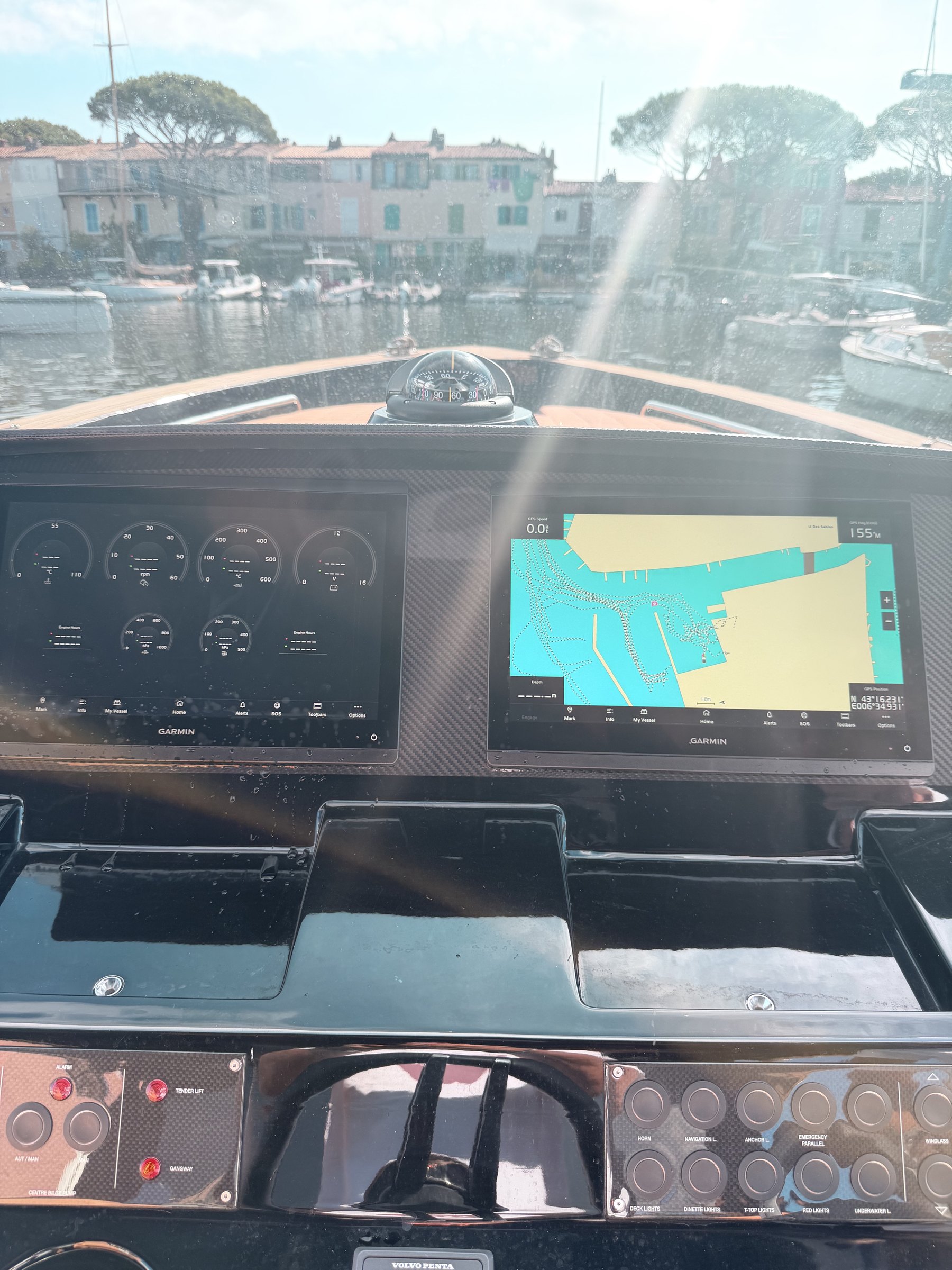 Garmin navigation displays